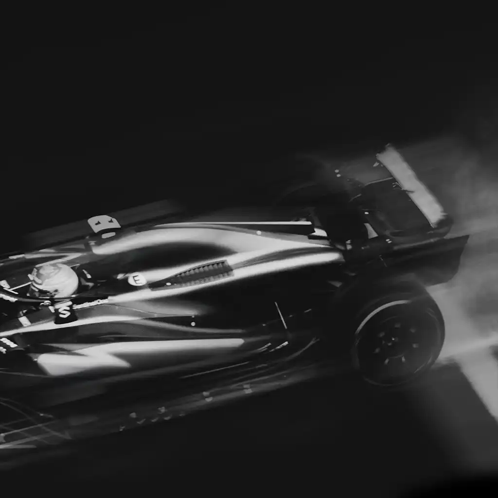 Racing car